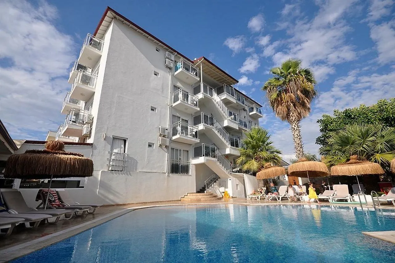 Makri Beach Fethiye 3*,