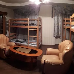 hostel-obolon.hotels-of-kiev.com/