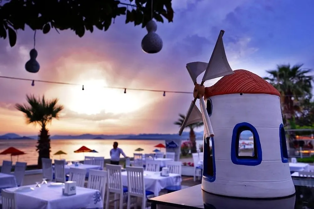 Makri Beach فتحية تركيا